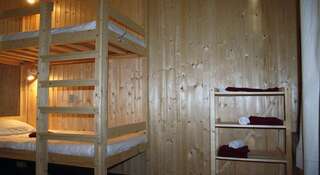 Гостиница Good News Hostel Москва Кровать в общем мужском номере с 7 кроватями-4